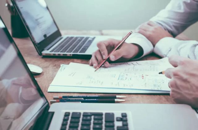 Do trajeto ao direito: os efeitos jurídicos do acidente de percurso